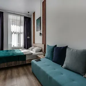 Romantic Apartments-near Opera House 5/4 Апартаменты Львов